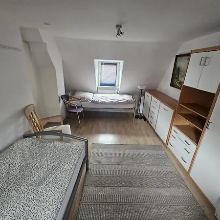 1 In - Forstfeld Apartment