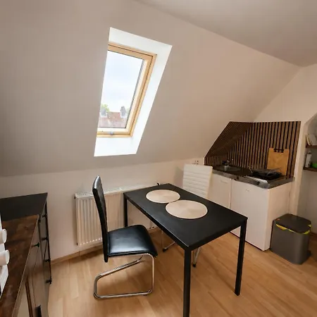 1 In - Forstfeld Apartament
